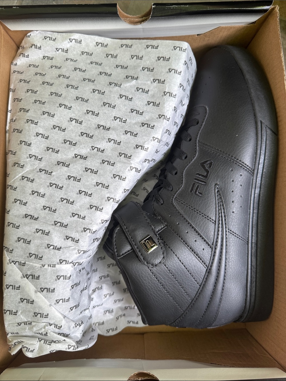 FILA Men’s Black High-Top Sneakers with Strap